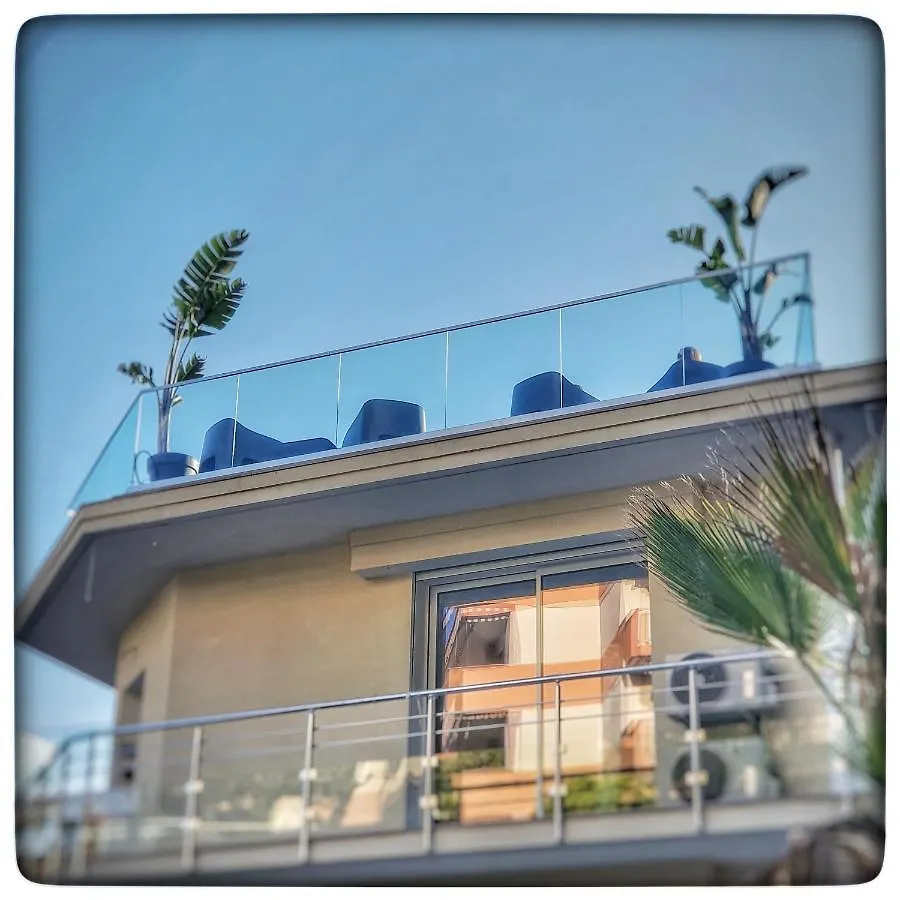 Le Vallaya Suites & Spa Menton Apartment