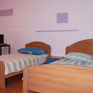 apartments-ana-pula.in-istria.net/